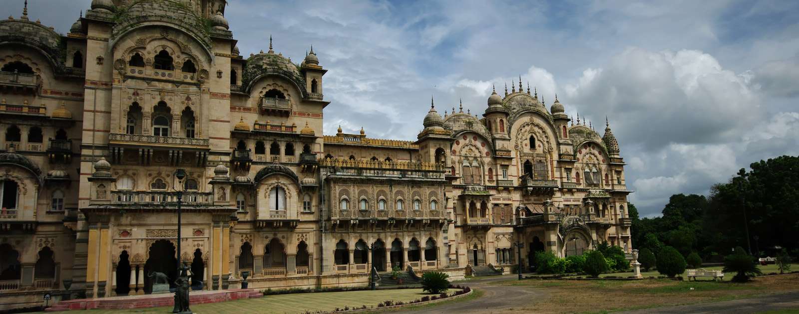 Explore Rajasthan and Gujarat Culture with Wildlife